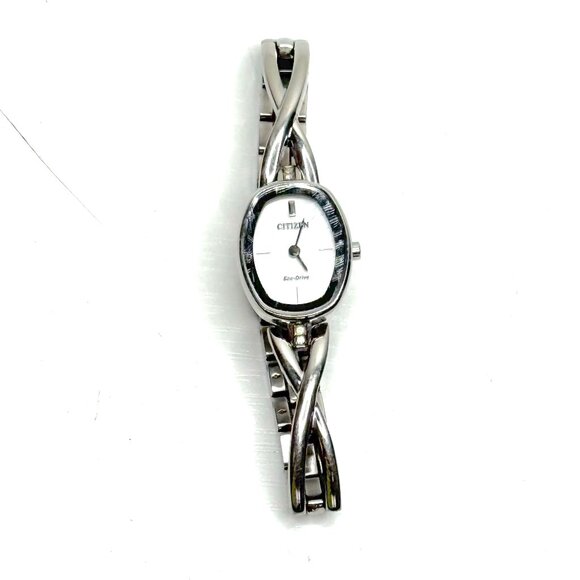 Citizen Watch Co Silver Tone Analog Oval Face Chain Link Band Japan Movement Citizen Fine Citizen Watch Women 14mm Silver Dial Silver  main image 4